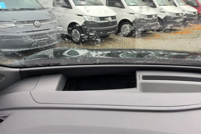 Volkswagen ID.5 din 2023 cu 16.394 km - oferta VOL162244 - foto 22