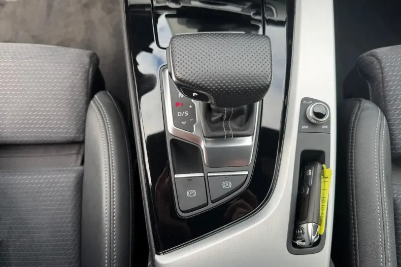 Audi A5 din 2022 cu 76.400 km - oferta AUD162247 - foto 27