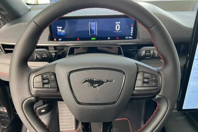 Ford Mustang Mach-E din 2023 cu 10.000 km - oferta FOR162249 - foto 13