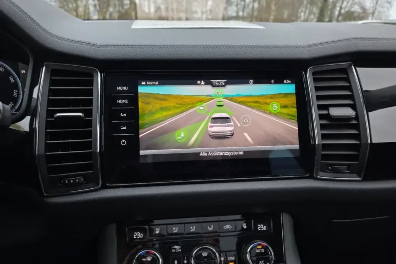 Skoda Kodiaq din 2022 cu 87.425 km - oferta SKO162257 - foto 37