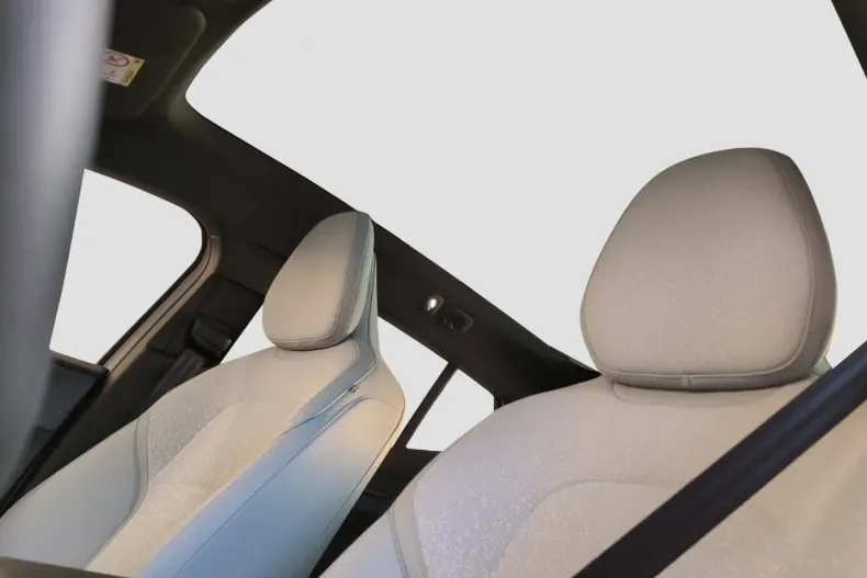 Volvo EX30 din 2025 cu 11.119 km - oferta VOL162258 - foto 8