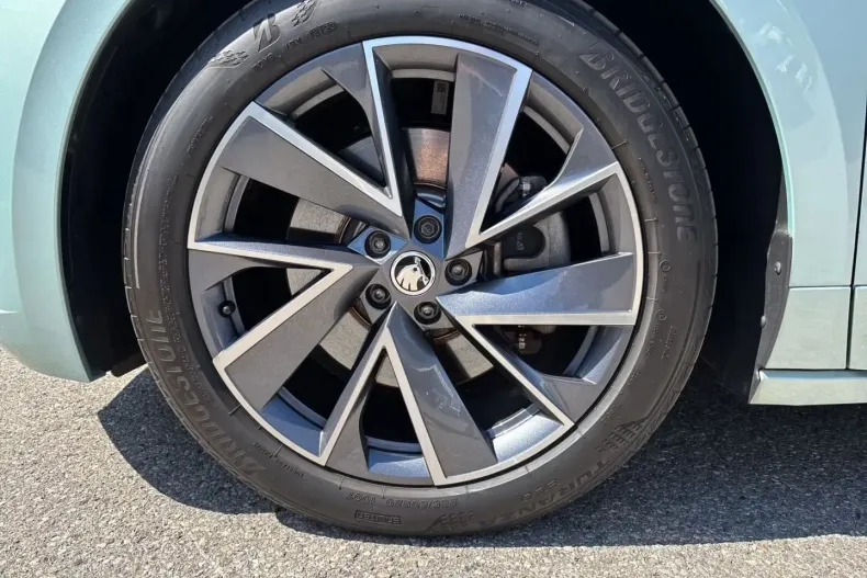 Skoda Enyaq din 2023 cu 52.040 km - oferta SKO162262 - foto 13