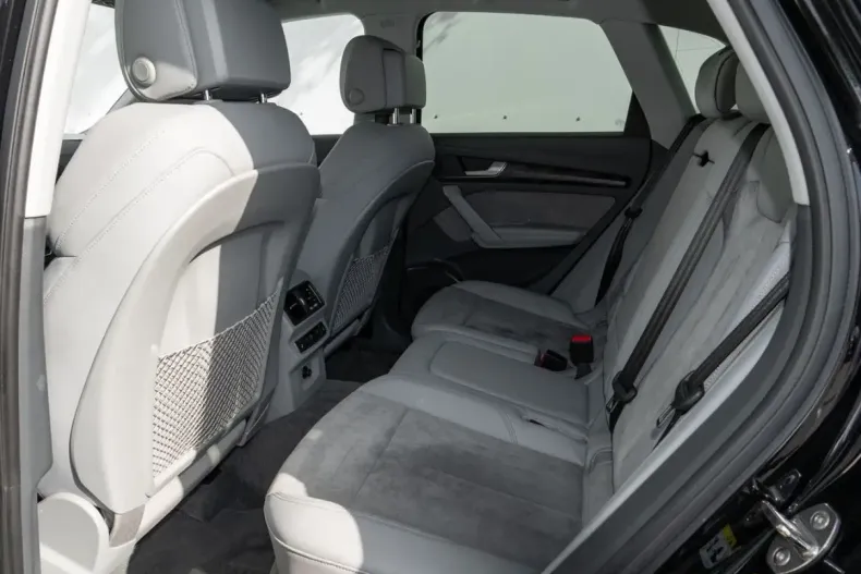 Audi Q5 din 2021 cu 61.893 km - oferta AUD162263 - foto 4