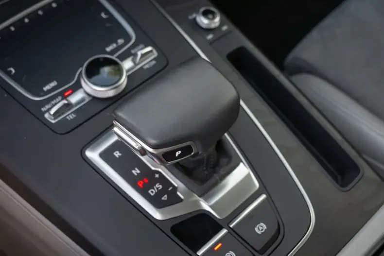 Audi Q5 din 2021 cu 61.893 km - oferta AUD162263 - foto 12