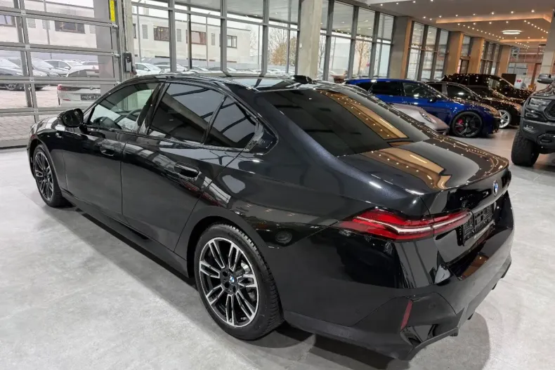 BMW 520 din 2025 cu 25.300 km - oferta BMW162266 - foto 10