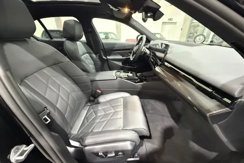 BMW 520 din 2025 cu 25.300 km - oferta BMW162266 - foto 15