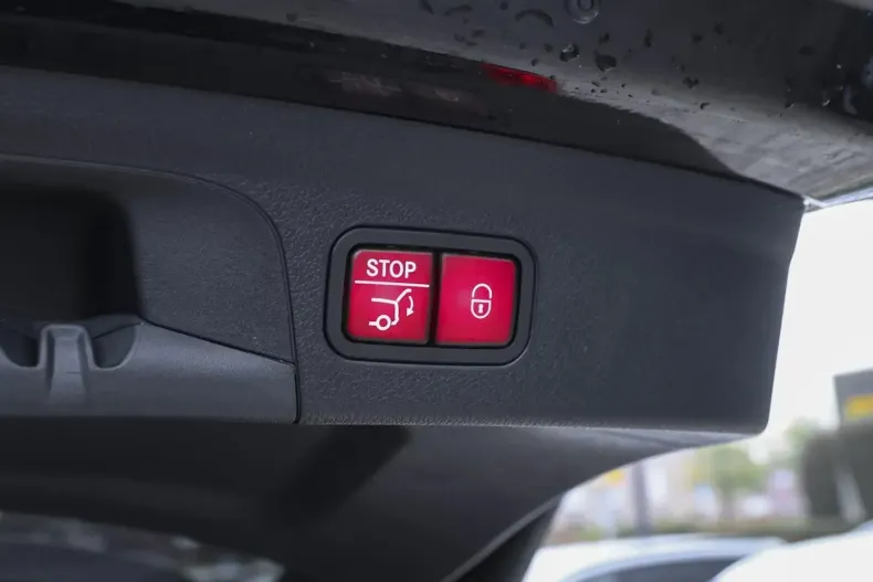 Mercedes-Benz GLE 53 AMG din 2021 cu 61.886 km - oferta MER162275 - foto 15