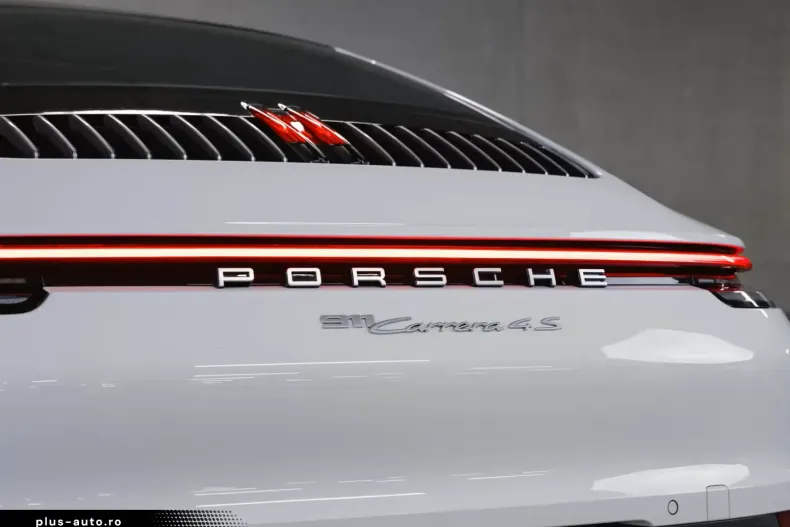 Porsche 992 din 2024 cu 20.400 km - oferta POR162279 - foto 8