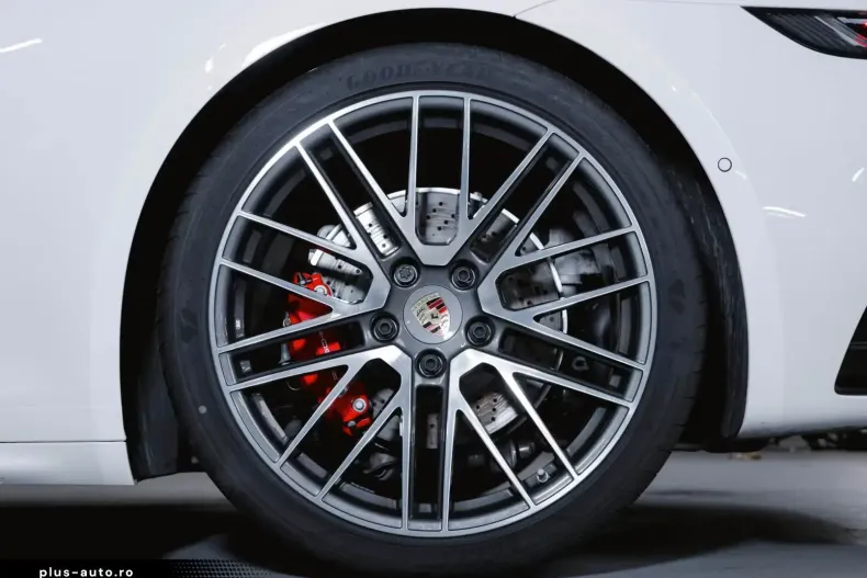 Porsche 992 din 2024 cu 20.400 km - oferta POR162279 - foto 37