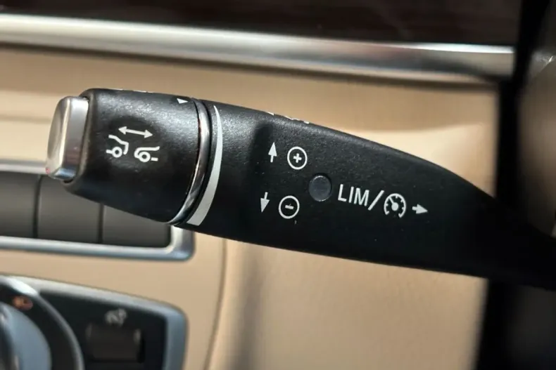 Mercedes-Benz V 300 din 2024 cu 12.700 km - oferta MER162280 - foto 14