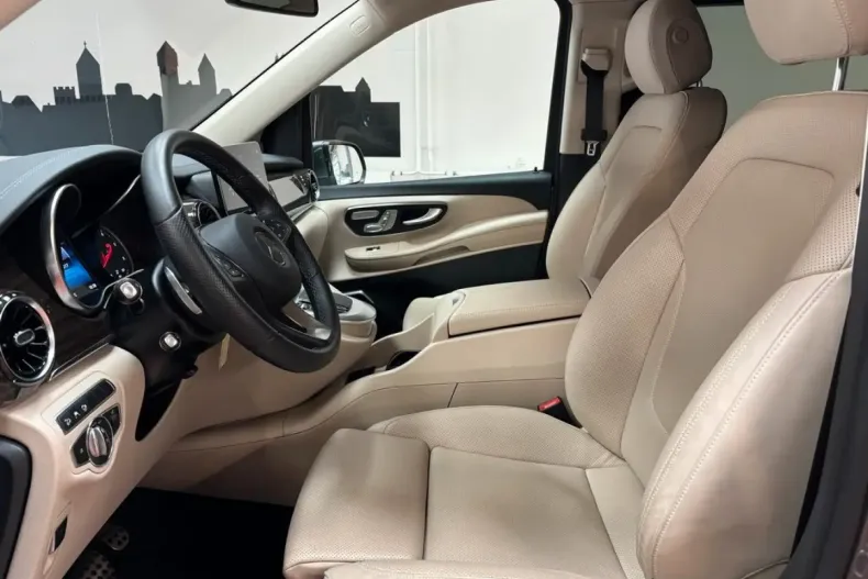 Mercedes-Benz V 300 din 2024 cu 17.700 km - oferta MER162282 - foto 19