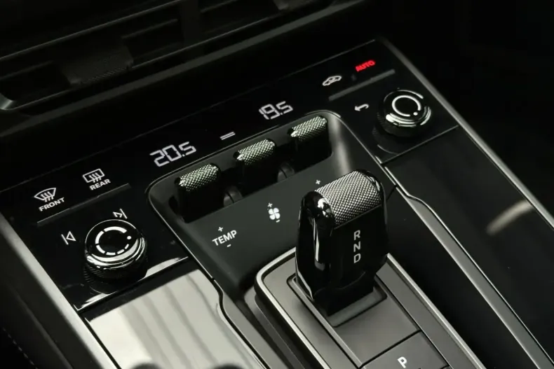 Porsche 992 din 2024 cu 24.300 km - oferta POR162284 - foto 12