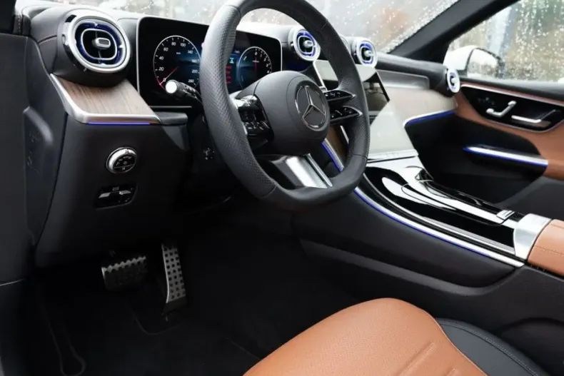 Mercedes-Benz GLC 300 din 2024 cu 12.777 km - oferta MER162289 - foto 3