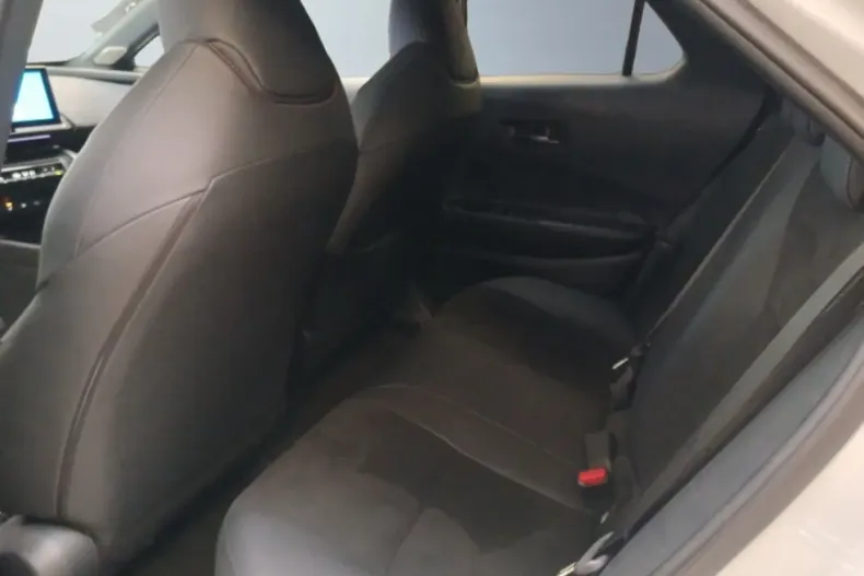 Toyota C-HR din 2024 cu 22.800 km - oferta TOY162301 - foto 18