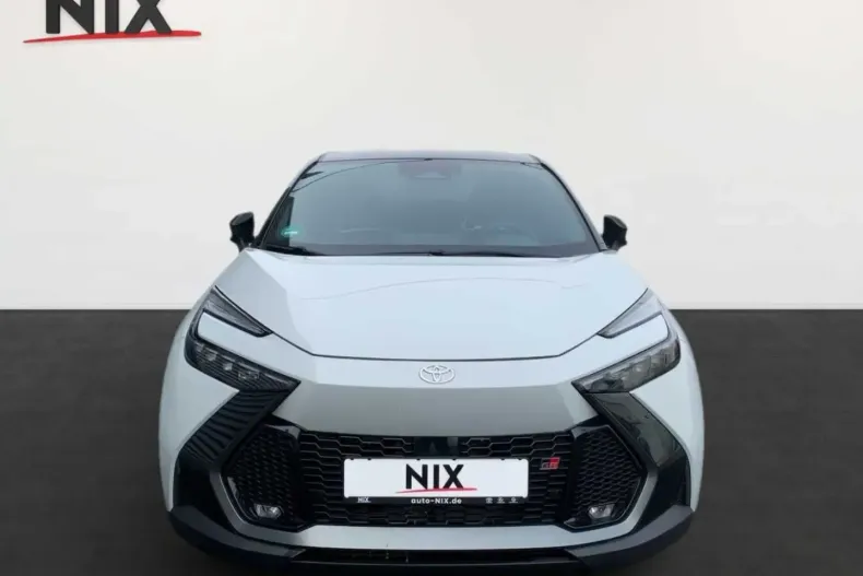 Toyota C-HR din 2024 cu 3.500 km - oferta TOY162304 - foto 1