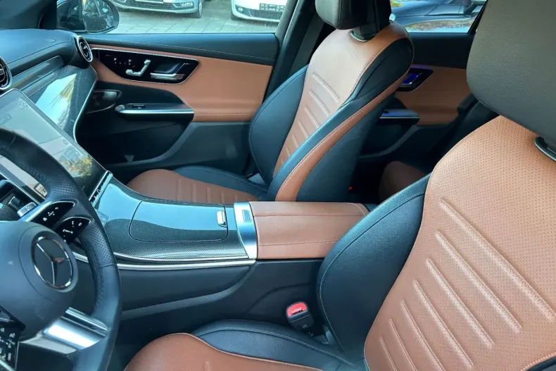 Mercedes-Benz GLC 300 din 2023 cu 57.200 km - oferta MER162306 - foto 16