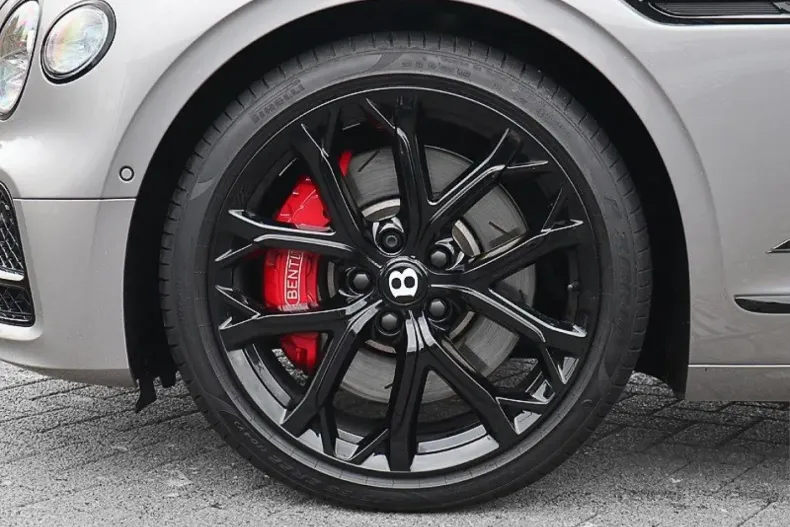Bentley Flying Spur din 2023 cu 7.900 km - oferta BEN162308 - foto 8