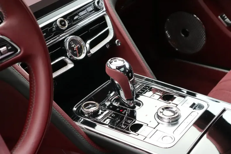 Bentley Flying Spur din 2023 cu 7.900 km - oferta BEN162308 - foto 18