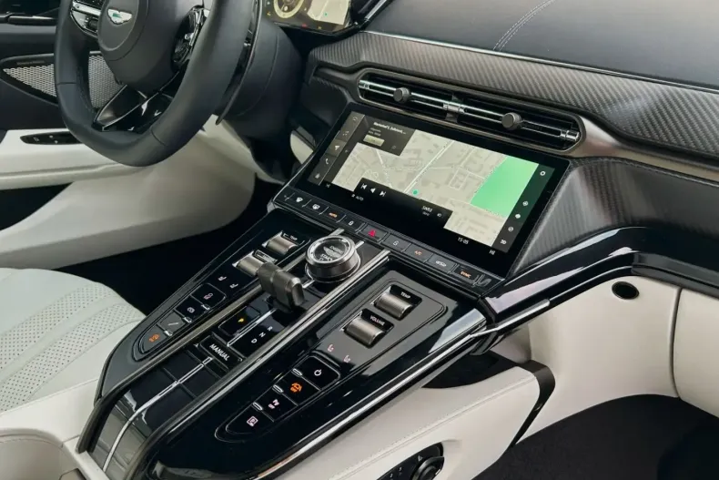 Aston Martin V8 Vantage din 2024 cu 10.000 km - oferta AST162309 - foto 22