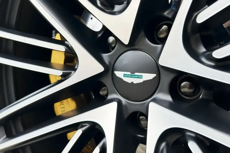 Aston Martin DB12 din 2024 cu 5.791 km - oferta AST162310 - foto 30