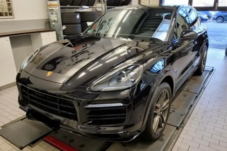 Porsche Cayenne din 2021 cu 79.000 km - oferta POR162317 - foto 2