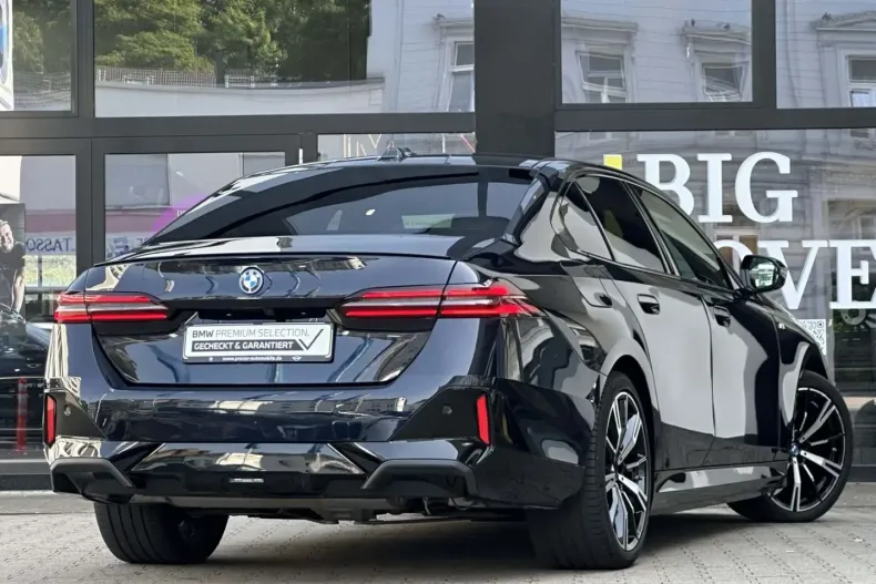 BMW 550 din 2024 cu 41.508 km - oferta BMW162318 - foto 2