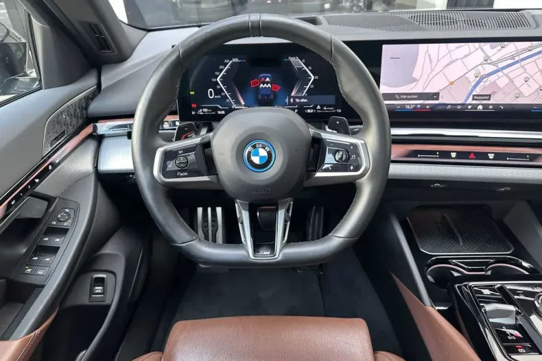 BMW 550 din 2024 cu 41.508 km - oferta BMW162318 - foto 9