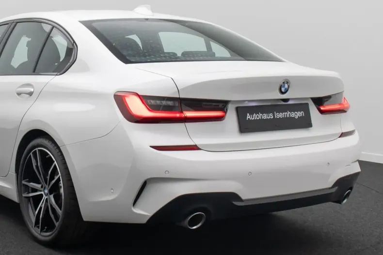 BMW 330 din 2021 cu 20.503 km - oferta BMW162321 - foto 13