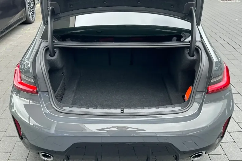 BMW 320 din 2024 cu 25.472 km - oferta BMW162323 - foto 8