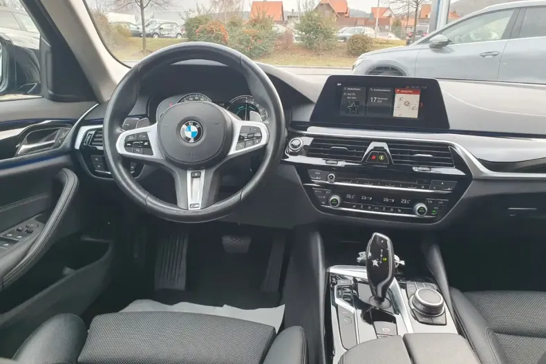 BMW 530 din 2020 cu 82.545 km - oferta BMW162335 - foto 13