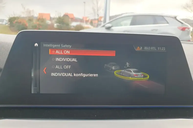 BMW 530 din 2020 cu 82.545 km - oferta BMW162335 - foto 23