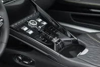 Aston Martin DB12 din 2025 cu 6.000 km - oferta AST162337 - foto 24