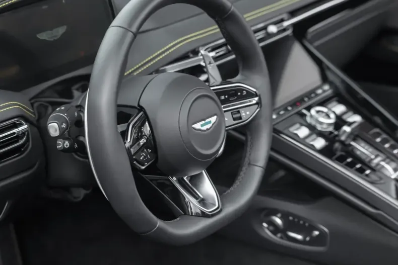 Aston Martin DB12 din 2025 cu 6.000 km - oferta AST162337 - foto 25