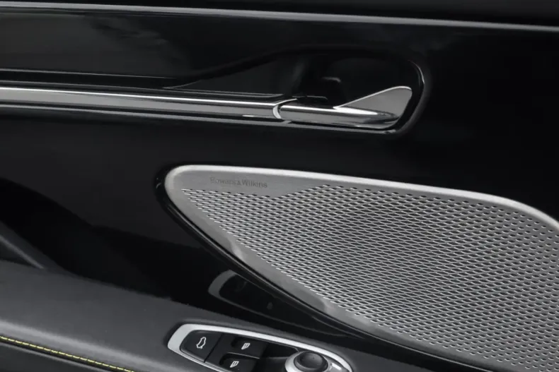 Aston Martin DB12 din 2025 cu 6.000 km - oferta AST162337 - foto 34