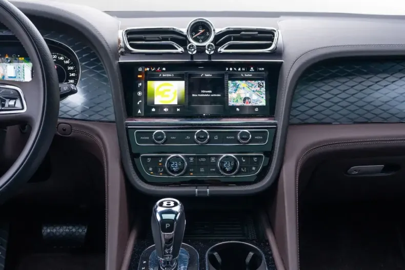 Bentley Bentayga din 2025 cu 4.500 km - oferta BEN162339 - foto 22