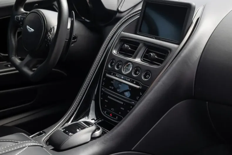 Aston Martin DBS din 2021 cu 41.250 km - oferta AST162341 - foto 22