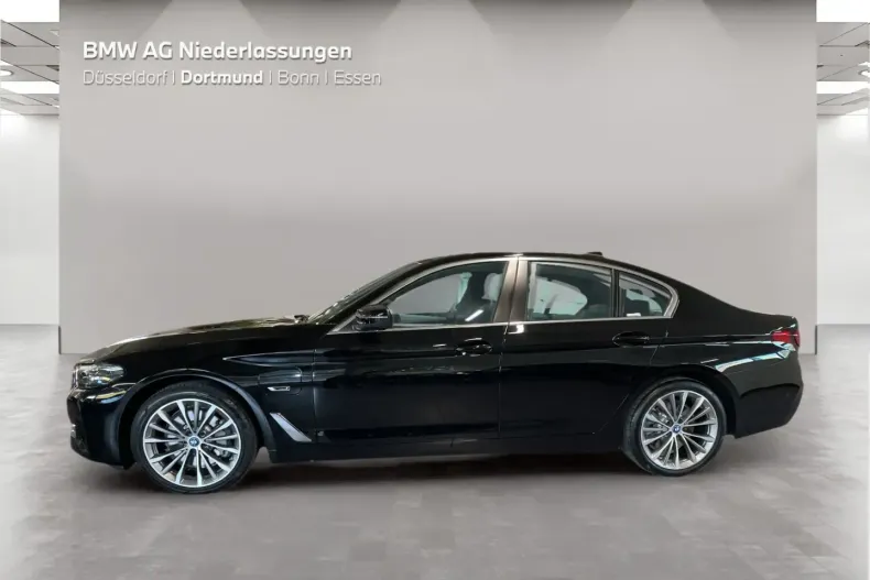 BMW 520 din 2022 cu 77.958 km - oferta BMW162342 - foto 3