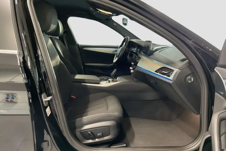 BMW 520 din 2022 cu 77.958 km - oferta BMW162342 - foto 7