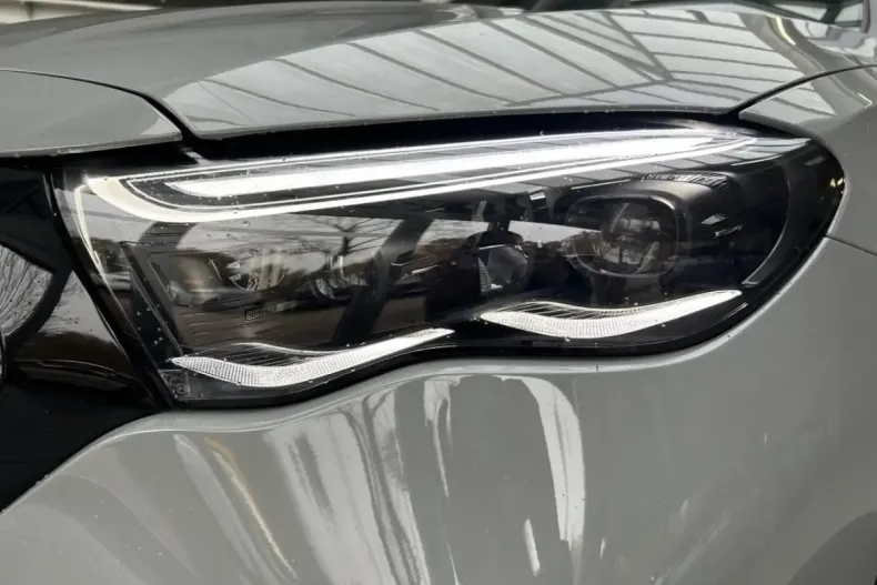 Mercedes-Benz E 450 din 2024 cu 15.144 km - oferta MER162346 - foto 3