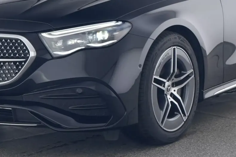 Mercedes-Benz E 450 din 2023 cu 19.977 km - oferta MER162348 - foto 3