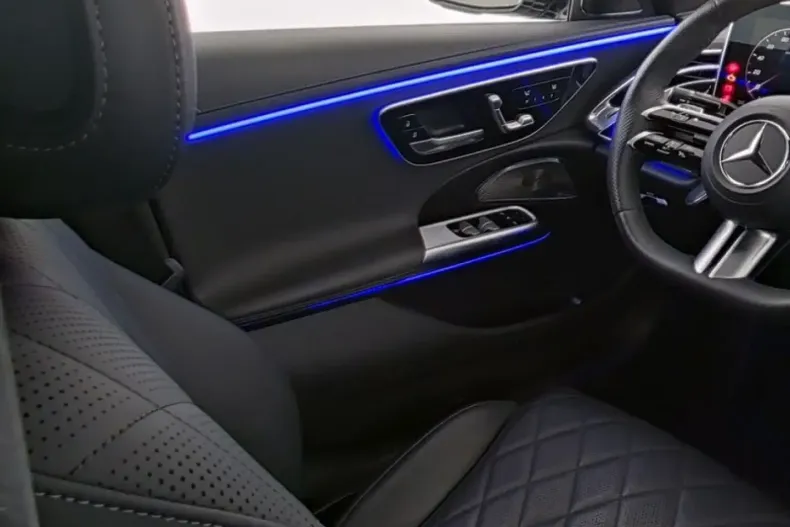 Mercedes-Benz E 450 din 2023 cu 19.977 km - oferta MER162348 - foto 8