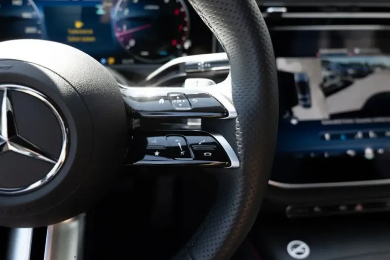 Mercedes-Benz E 450 din 2024 cu 19.329 km - oferta MER162351 - foto 14