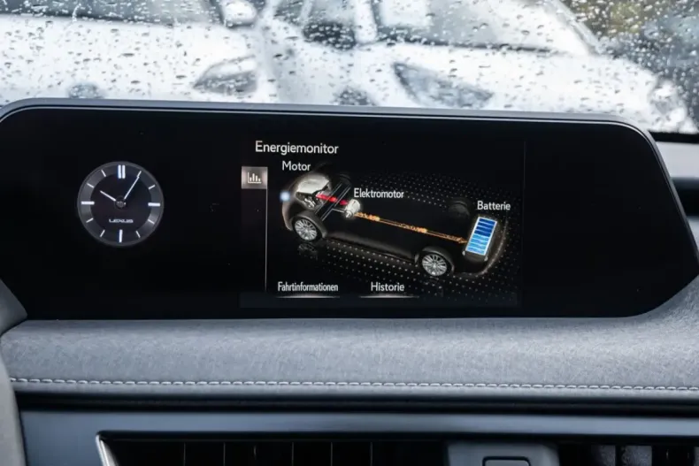 Lexus UX din 2021 cu 52.922 km - oferta LEX162354 - foto 19