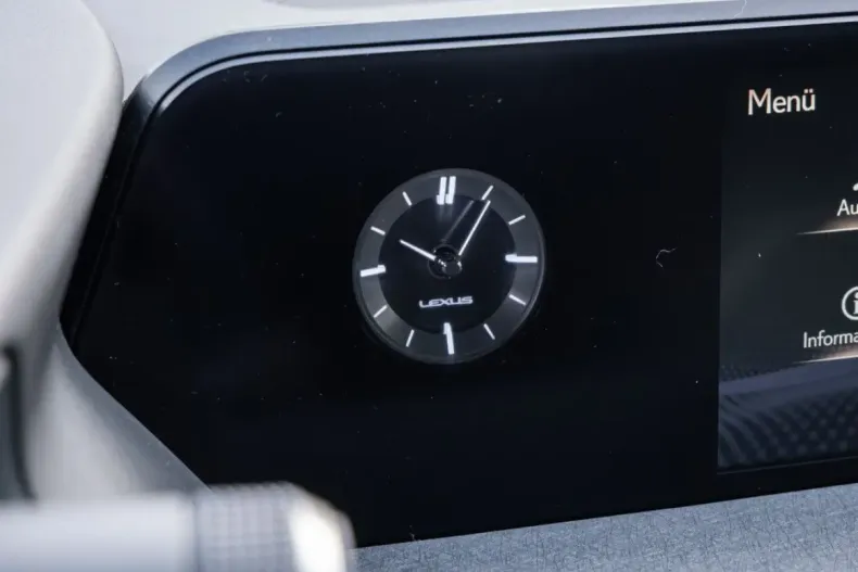 Lexus UX din 2021 cu 52.922 km - oferta LEX162354 - foto 22