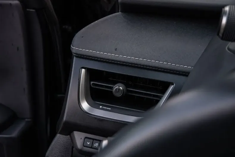 Lexus UX din 2021 cu 52.922 km - oferta LEX162354 - foto 37