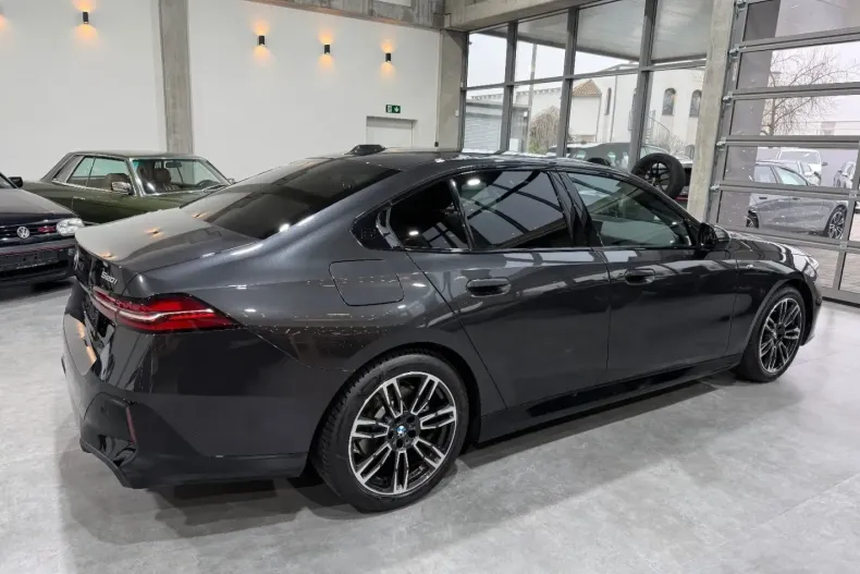 BMW 520 din 2025 cu 21.800 km - oferta BMW162371 - foto 6