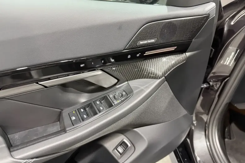 BMW 520 din 2025 cu 21.800 km - oferta BMW162371 - foto 24