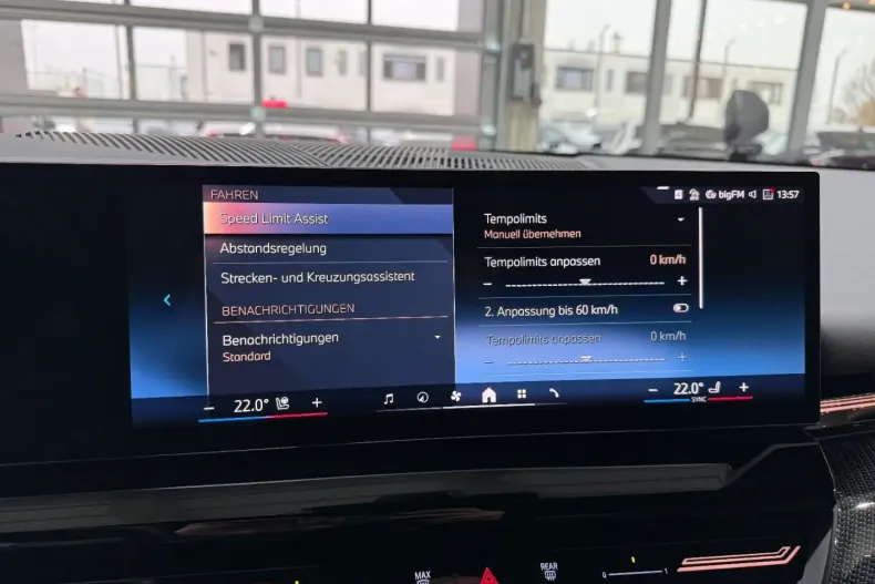 BMW 520 din 2025 cu 21.800 km - oferta BMW162371 - foto 42