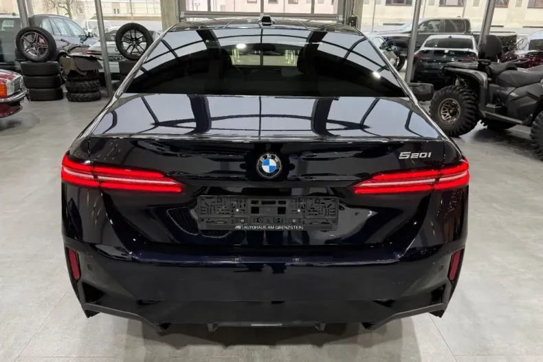 BMW 520 din 2025 cu 22.300 km - oferta BMW162372 - foto 8