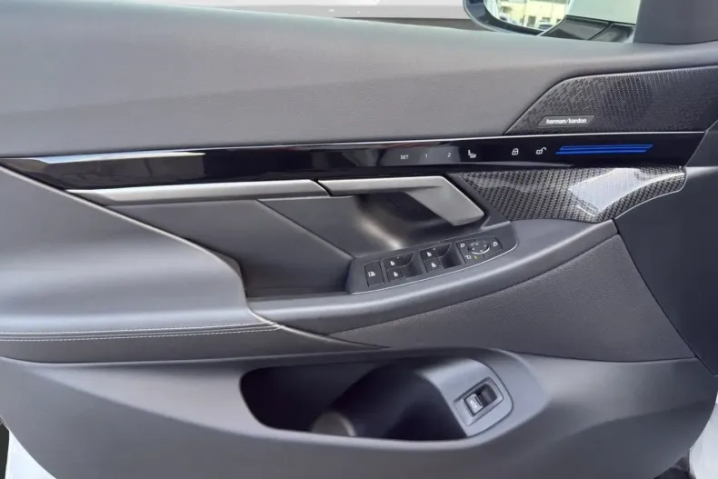 BMW 540 din 2024 cu 25.027 km - oferta BMW162373 - foto 10